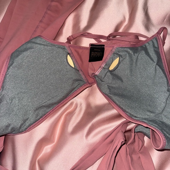 badgley mischka sport rose two piece leggings and tie up padded sports bra set - Picture 4 of 7